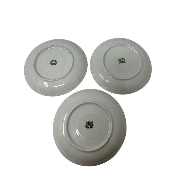 6 China Saucers and 1 Dessert Plate - Vintage - Floral Prints - Picture 6 of 8